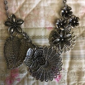 Premier Designs necklace 10” adjustable length